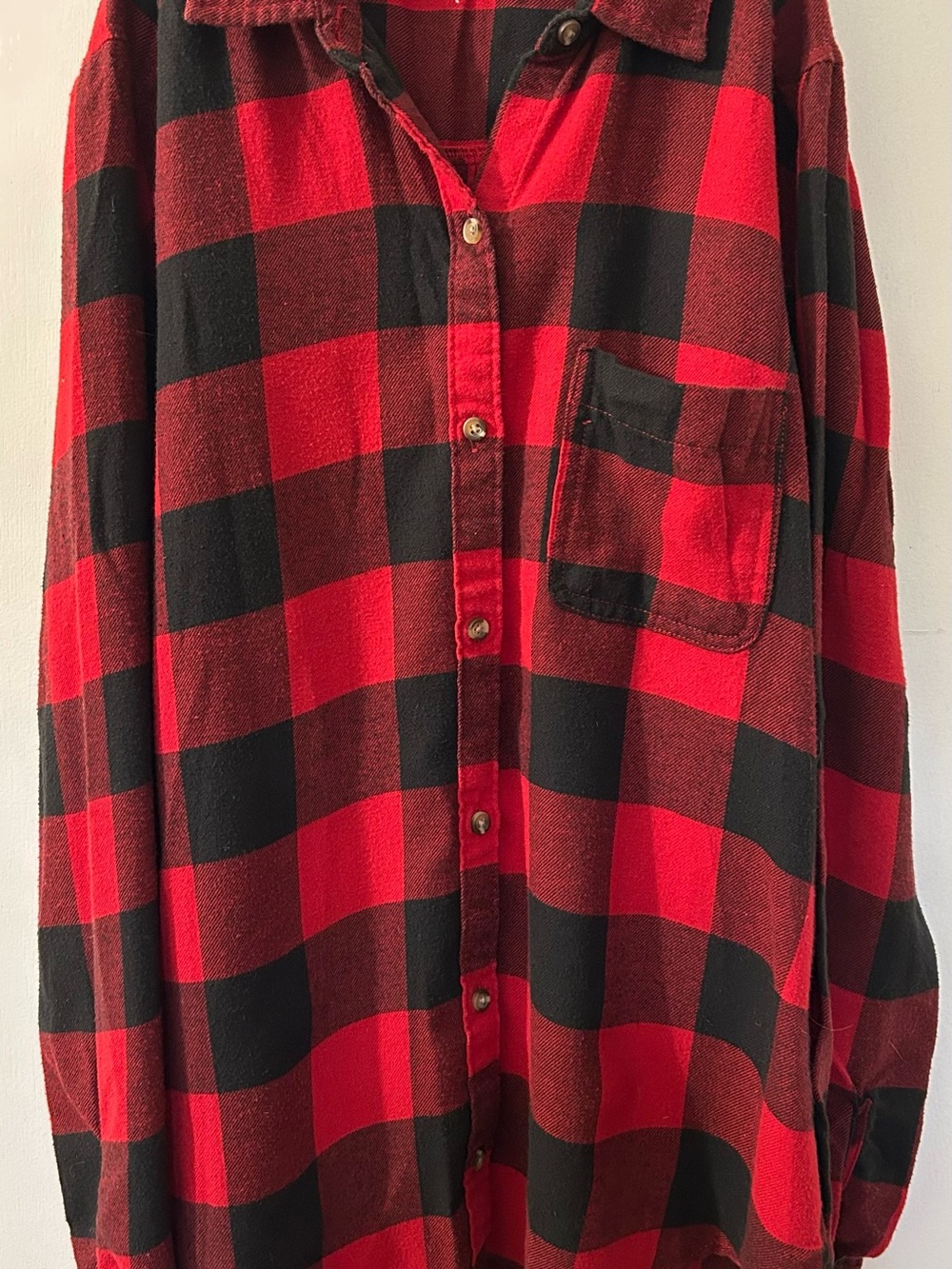 Hollister Women's Red and Black Buffalo Check Flannel Shirt